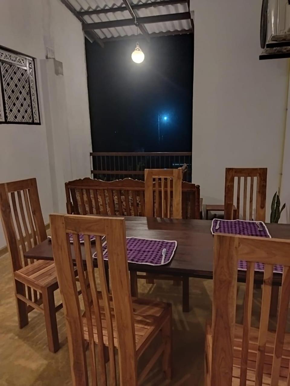 Rusara Guest Home 韦利格默 外观 照片