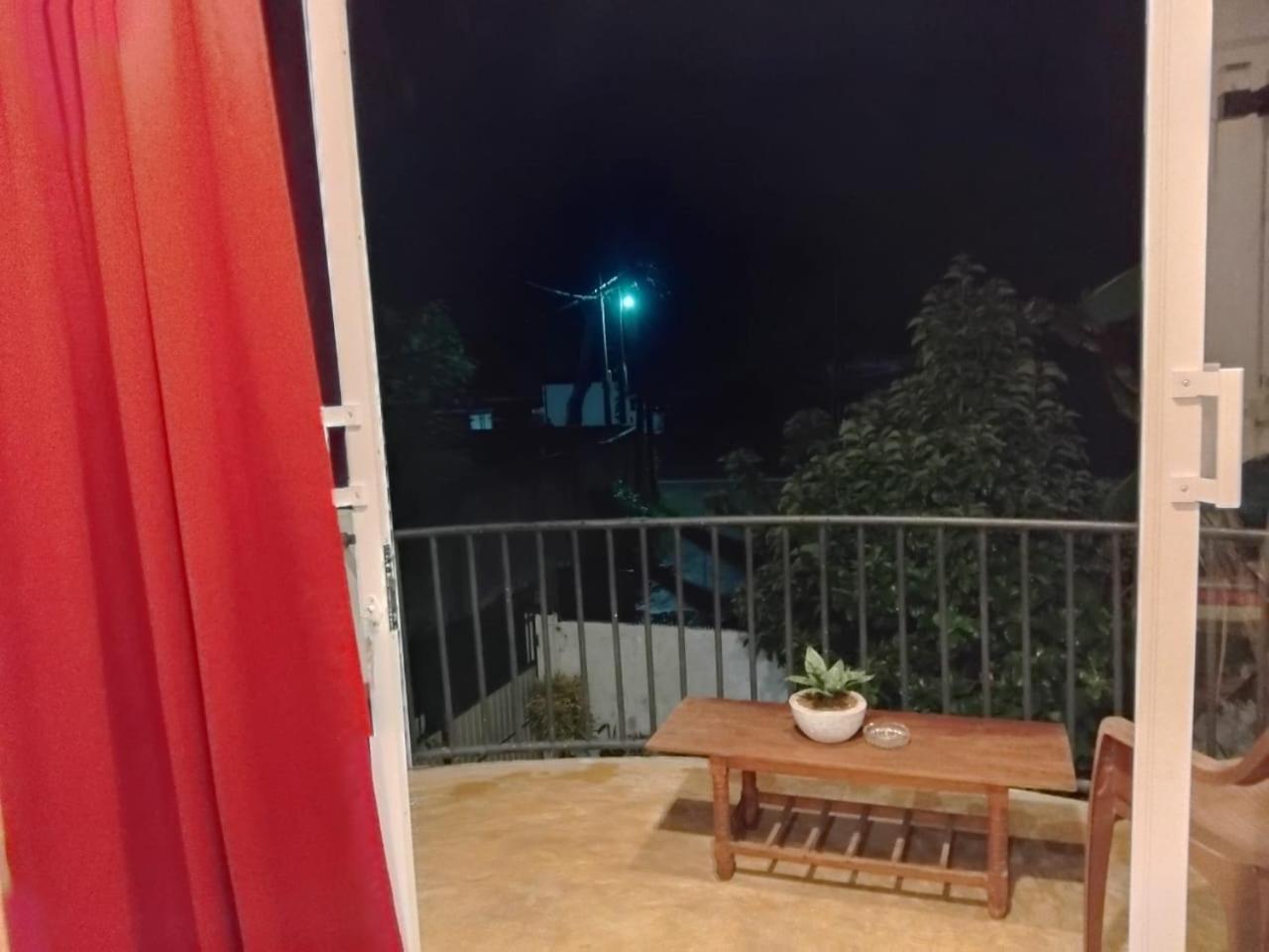 Rusara Guest Home 韦利格默 外观 照片