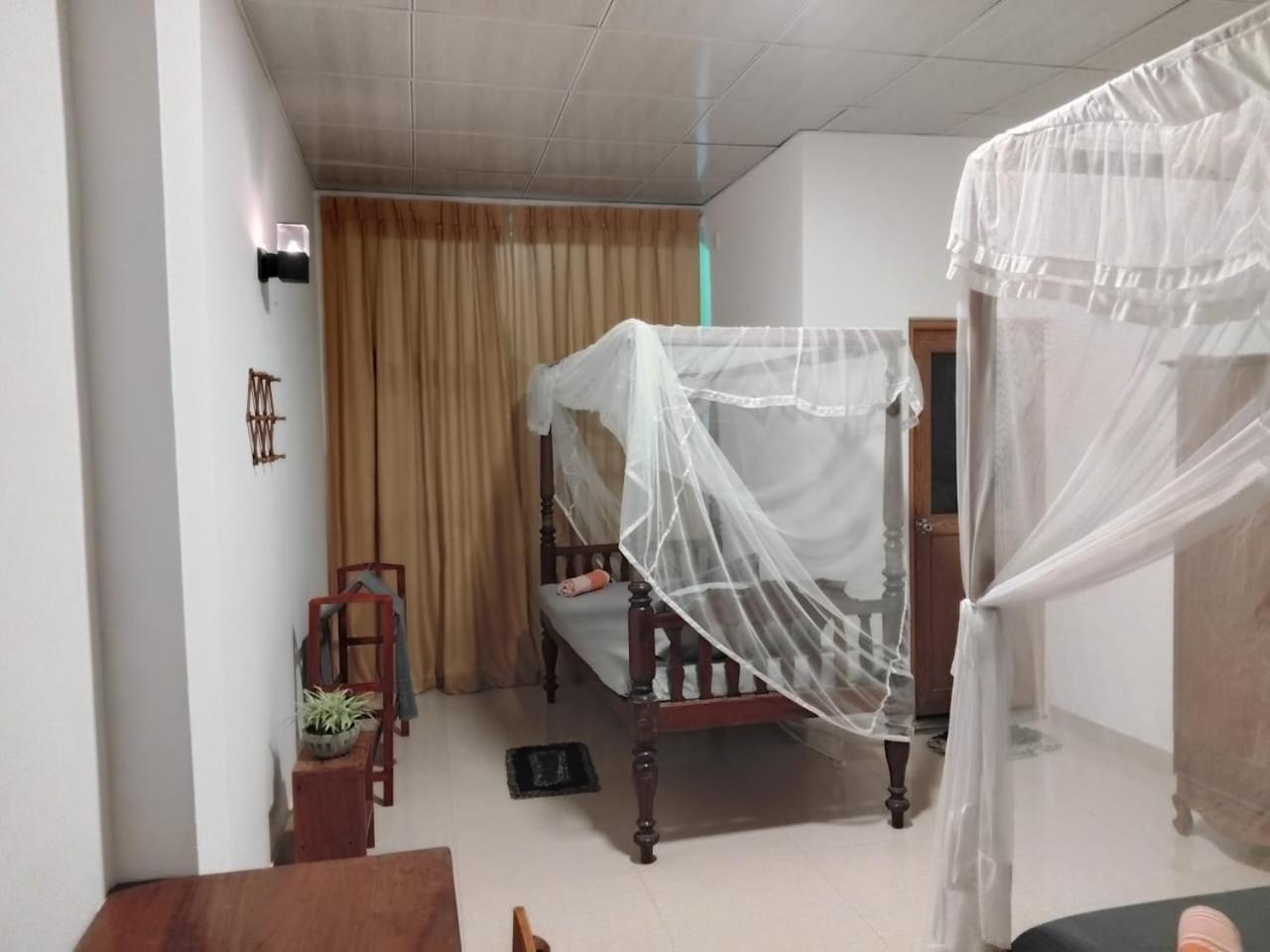 Rusara Guest Home 韦利格默 外观 照片
