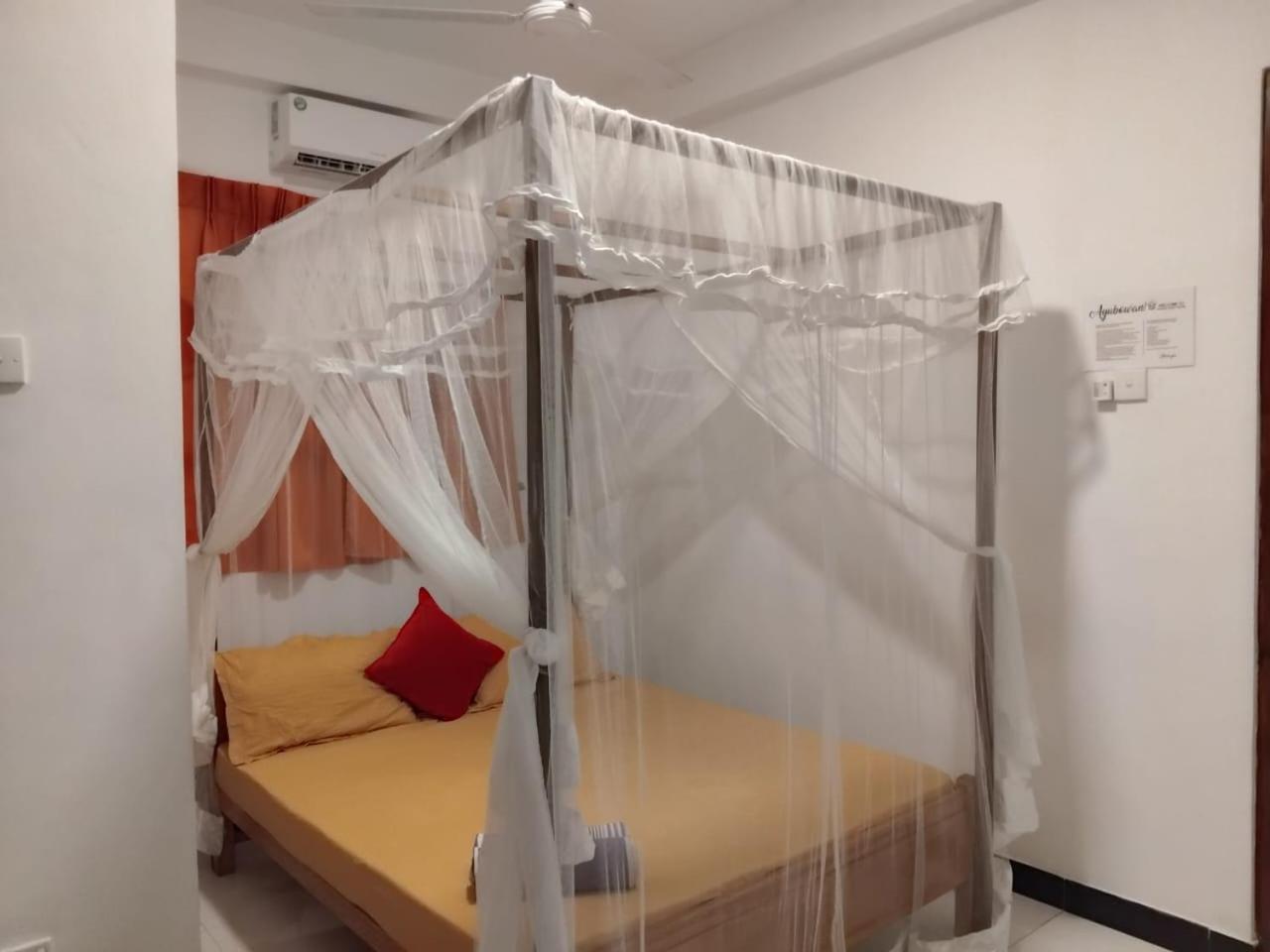 Rusara Guest Home 韦利格默 外观 照片