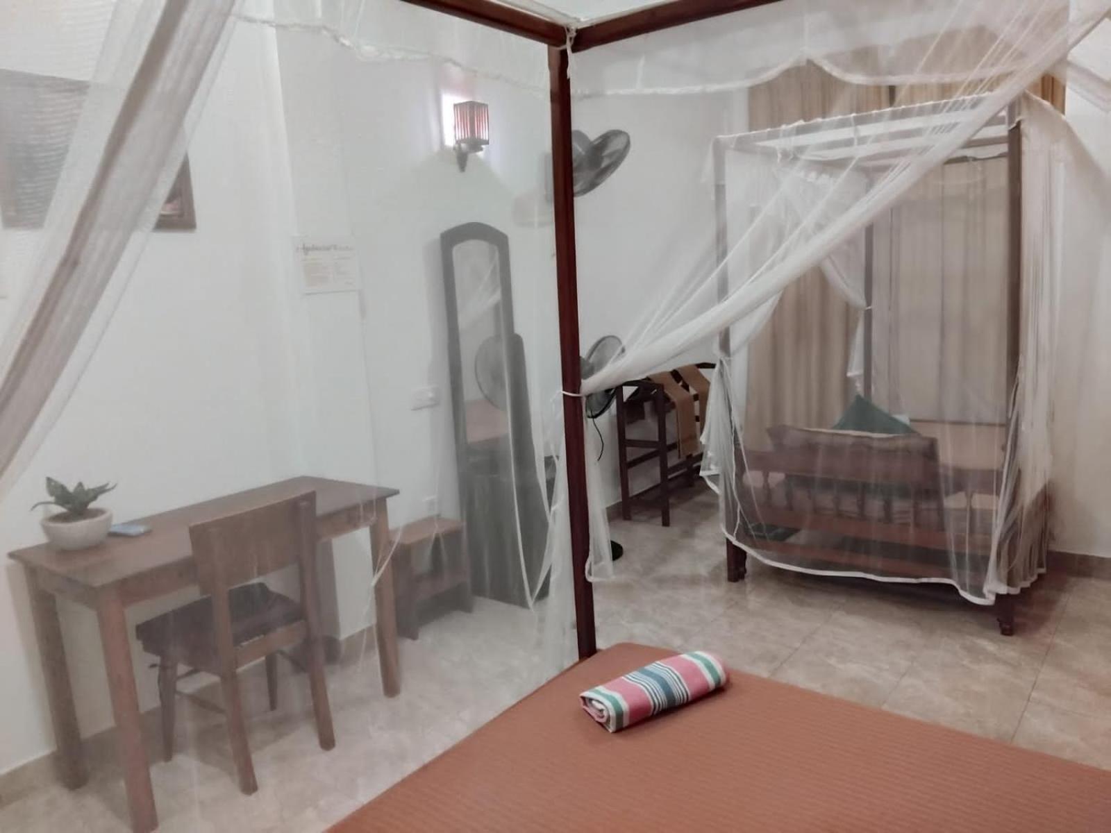 Rusara Guest Home 韦利格默 外观 照片