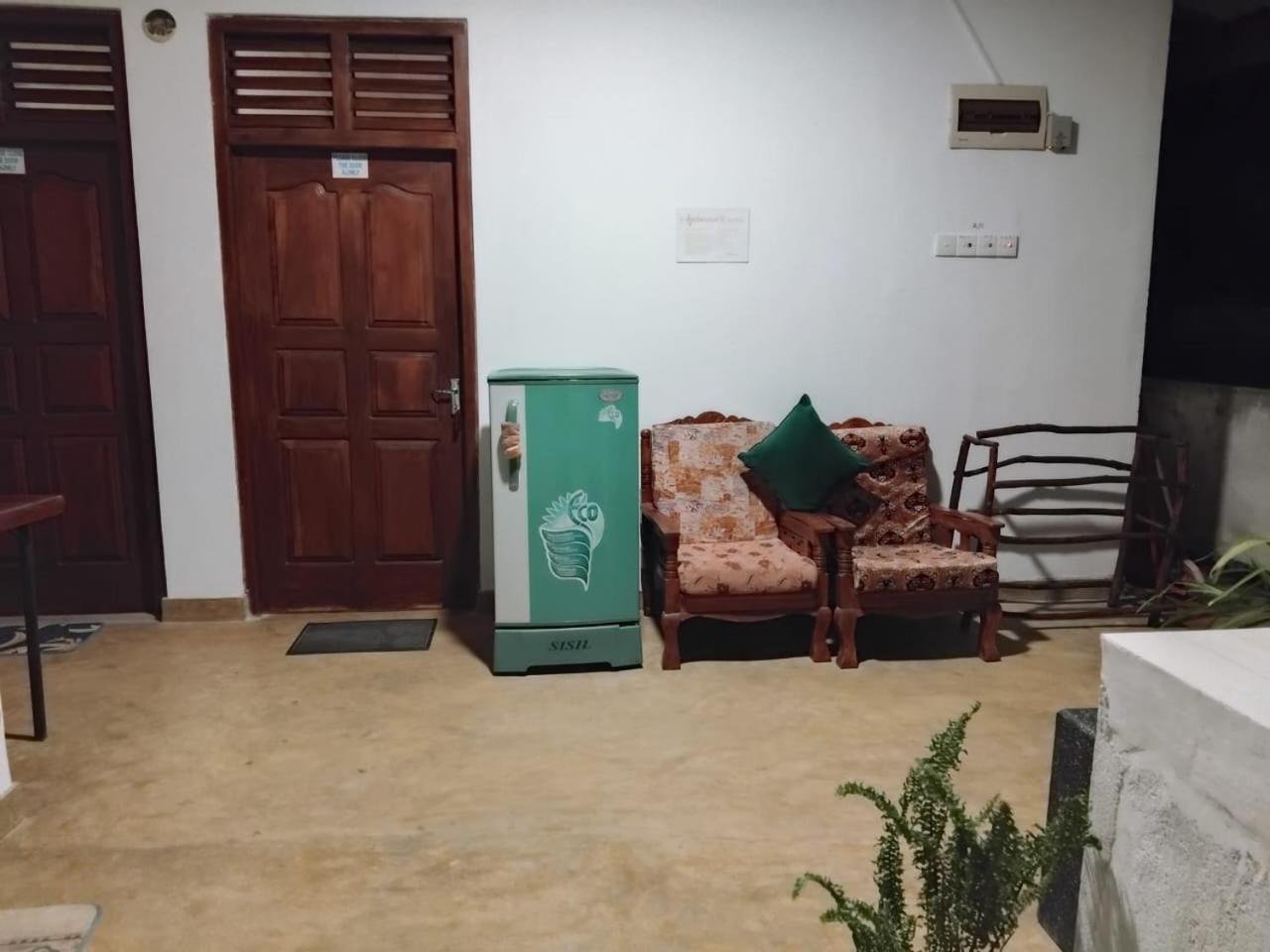 Rusara Guest Home 韦利格默 外观 照片
